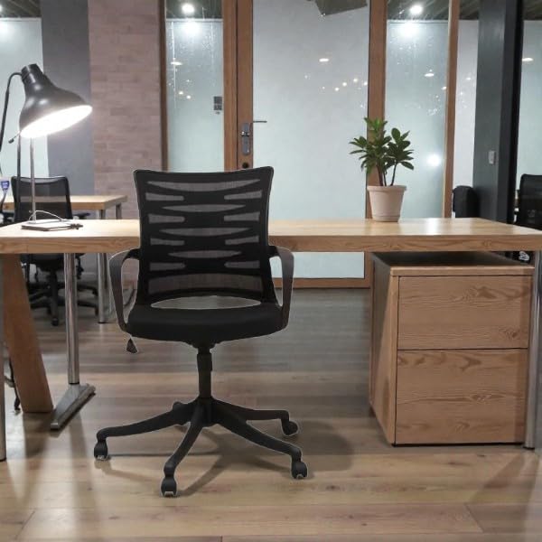Image of Ergonomic Mesh Office Chair with Adjustable Height & Smooth Swivel | Modern Breathable Desk Chair with Armrests & Wheels for Home & Office