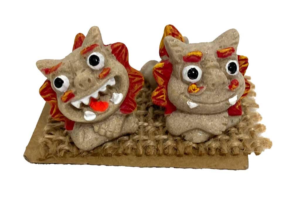 毬とシーサー Amazon.co.jp: 沖縄土産 シーサー 置物 ミニ 玄関 ペア ガラス