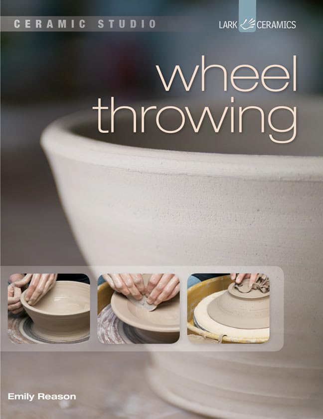 Wheel throwing (Ceramic Studio)