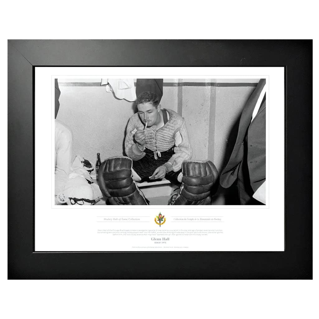 Chicago Blackhawks Memorabilia - 1975 Glenn Hall Black & White Classic - 12