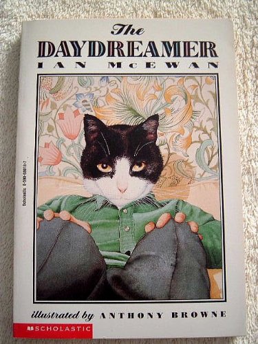 The Daydreamer 0590880187 Book Cover