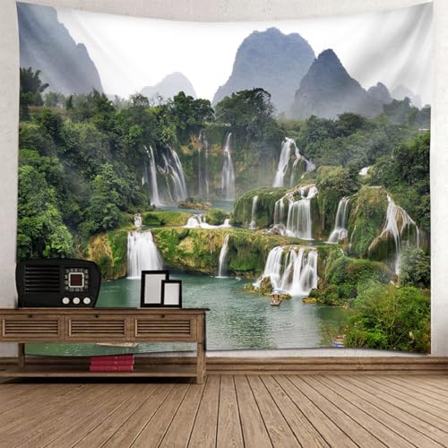 Tenture montagnes et cascade pour un salon transformé en oasis