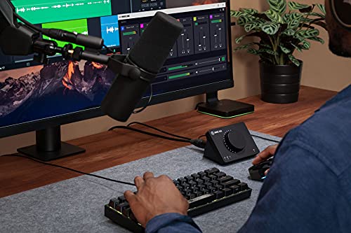 Elgato Wave - Audiomixer und Vorverstärker für XLR-Mikro, Interface-Steuerung, 48 V Phantomspeisung, Tippen zum Stummschalten, digitale Mixing-Software zum Streamen, Aufnehmen, Podcasten, Mac/PC
