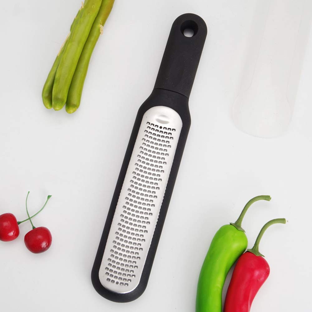 ArinkO Râpe et zesteur Robuste en Acier Inoxydable Noir Essentiel de Cuisine Polyvalent pour Le Fromage, Le Citron, Le Chocolat et Plus Encore avec Une poignée Confortable