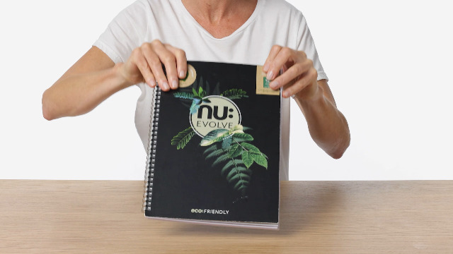 Nu Notebooks - Evolve Range - Gerecycled Notebook - A4 Projectboek - Draaibaar Notitieboek - Notitieboeken voor schrijfwaren - Professioneel notitieblok - 150 pagina's