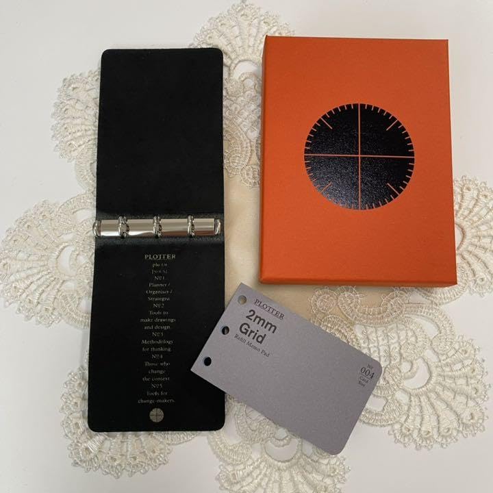 Amazon.co.jp: PLOTTER プエブロ3穴レザーバインダーBK : 文房具