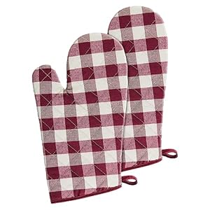 Buffalocheckovenmitts2packburgundy7x13quiltedpotholdersareheatresistantmachinewashablestainrepellantnonslipforcookingbakinggrillingbyachimhomedecor Urban Country Home Decor Buffalo check oven mitts 2 pack burgundy 7 x 13 quilted pot holders are heat resistant machine washable stain repellant non slip for cooking baking grilling by achim home decor urban country home decor