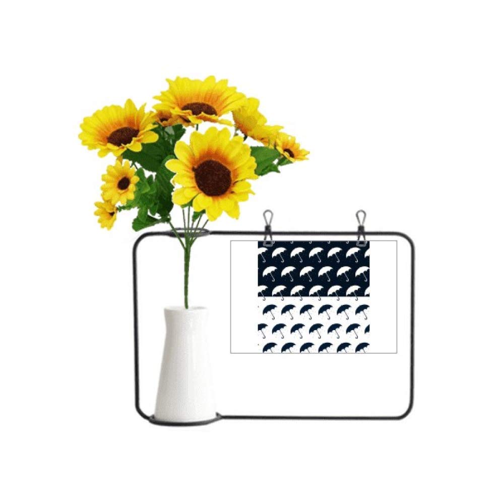 Tournesol artificiel parapluie noir et blanc pour moderniser un salon sans entretien