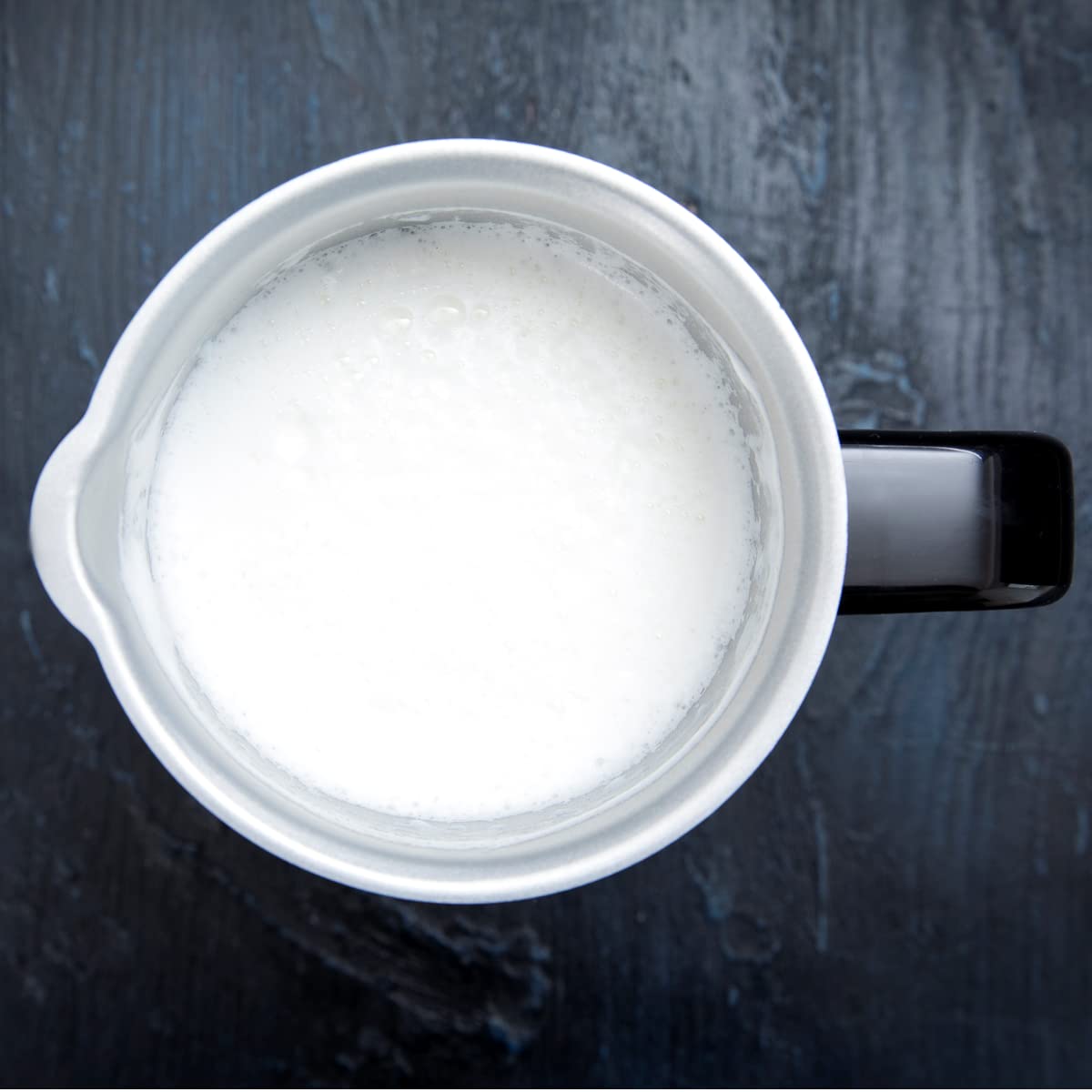 Gastronoma 18150003 - Espumador de leche eléctrico, 300 ml, alta capacidad, de acero inoxidable, 3 en 1, para espuma de leche caliente y fría, chocolate caliente, recipiente de leche inalámbrico