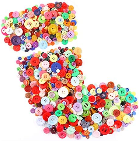 Swpeet 1000Pcs Christmas Assorted Craft Buttons, 2 and 4 Holes Red Round Craft Resin Sewing Buttons Suitable for Christmas Sewing Decorations, Art & Crafts Projects DIY Decoration - Mixed Color