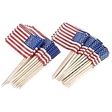 decoracion americana amazon Estas banderas de mano son ideales para desfiles, fiestas, decoraciones de escritorio o sus vehículos. Son regalos perfectos para muchas ocasiones. ¡A todos les encantará saludarlos y mostrar su orgullo americano!