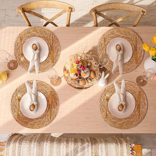 Image of 30 Pcs Cattail Round Woven Placemats Set, Cattail Placemats with Pearl Napkin Rings Boho Farmhouse Rustic Woven Chargers Natural Mat Bulk for Wedding Party, Dinner Table (13 Inch)