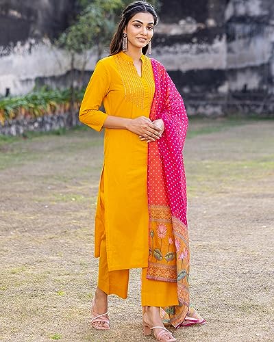 Image of GoSriKi Women's Cotton Blend Straight Printed Kurta with Pant & Dupatta