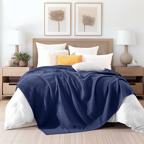 Image of Elegant Comfort Premium 100% Cotton Waffle Blanket - Lightweight Breathable Waffle Weave Bed Blanket - Soft and Warm All Season Blanket for Couch, Sofa and Bed, Twin Size 68x88 Inches, Navy Blue