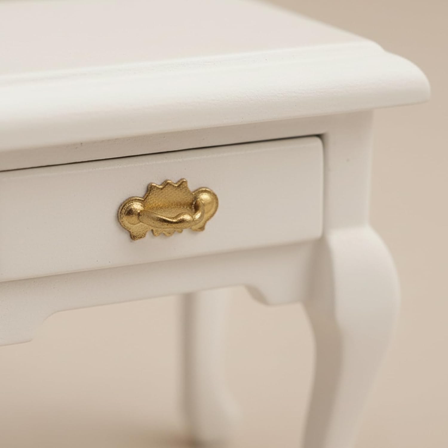 Miniature End Table 2PCS Dollhouse Furniture 1:12 Accessories Wooden Bedroom Nightstand Set of 2 Vintage Table Living Room Scene Bedroom Bedsides House Model Decoration (White)