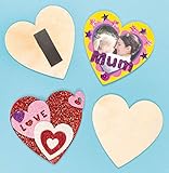 Werde kreativ: Kinder werden es genießen, diese Holzmagnete mit unseren Acrylfarben, Dekostiften, Glitzer, Pailletten und Aufklebern (nicht im Lieferumfang enthalten) zu dekorieren.