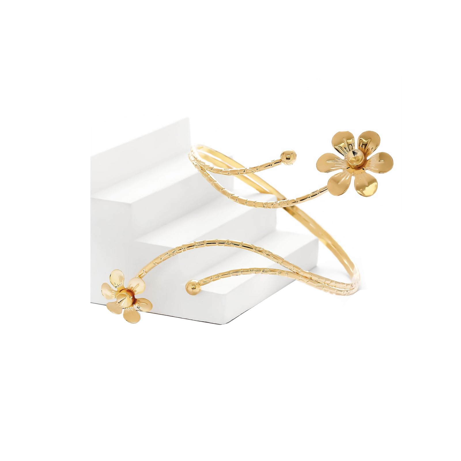 Arm Cuff Jewellery for Women - Adjustable Arm Cuff Bracelet, Stackable, Beachy Style, Elegant Armband, Suitable for Travel, Parties, Holidays and Everyday Wear-image-3