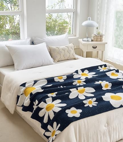 Image of Ultra Soft Cozy Daisy Sunflower Knitted Throw Blanket Fluffy Microfiber Checkerboard Bed Blanket Lightweight Both Sides Blanket for Couch Sofa Bed (Daisy Bule, Baby 30 inchx40 inch)