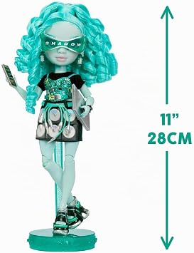 Rainbow High Shadow High Series 3 - Berrie Skies - Green Fashion Doll - Fashionable Outfit and More than 10 Colourful Play Accessories - Ideal for Children from 4-12 Years and Collectors