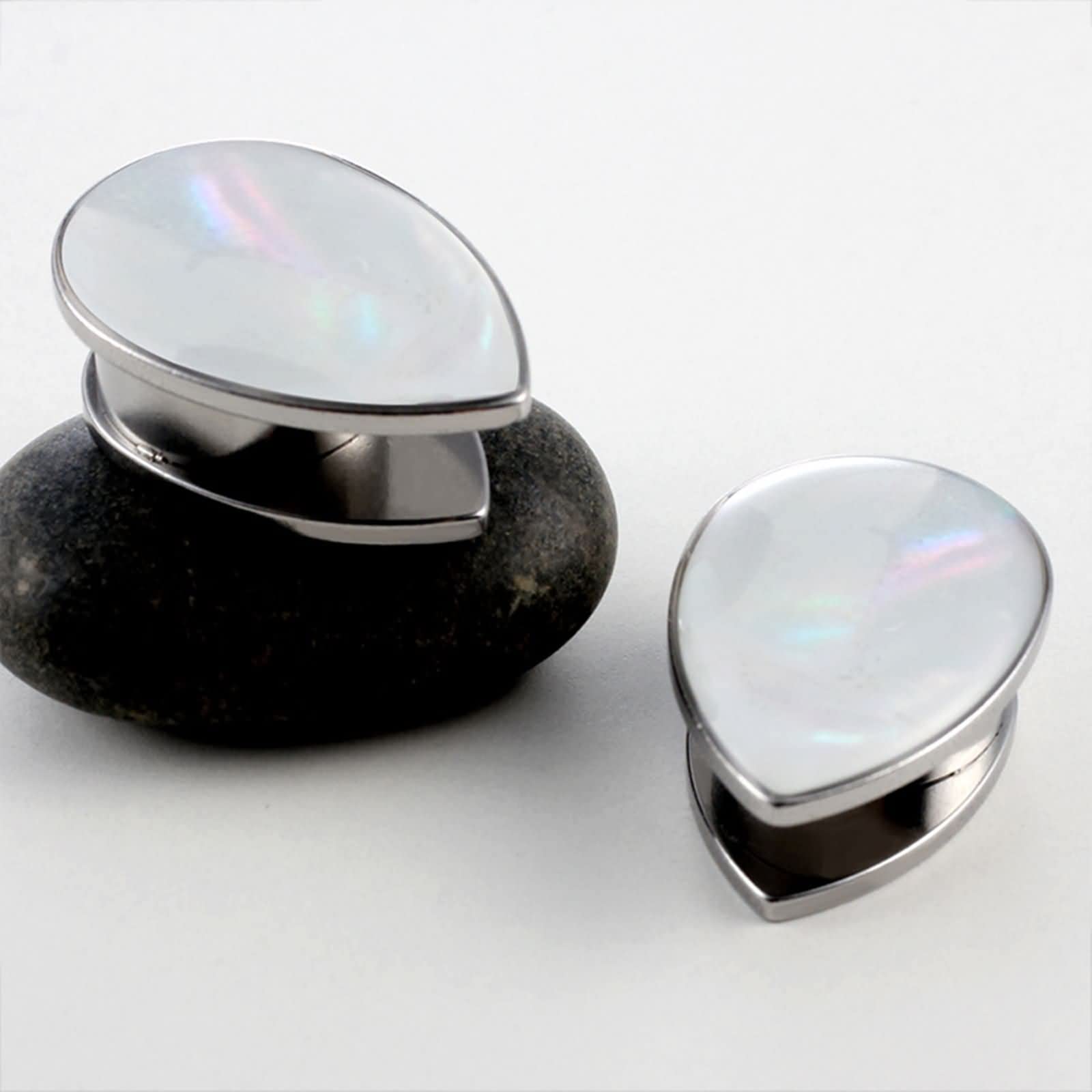 Daesar Ohr Tunnel Piercing Edelstahl, Plugs 6-25MM Silber Tropfen mit Weiß Muschel Tunnel Ohrringe Ohr Expander Set