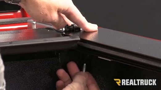 Amazon Com Pace Edwards Swf2843 Switchblade Tonneau Cover Automotive