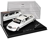 Fahrzeug ist ca 17 cm lang Vitesse Lincoln Town Car Weiss Stretch Limousine 1/43 Modell Auto mit individiuellem Wunschkennzeichen