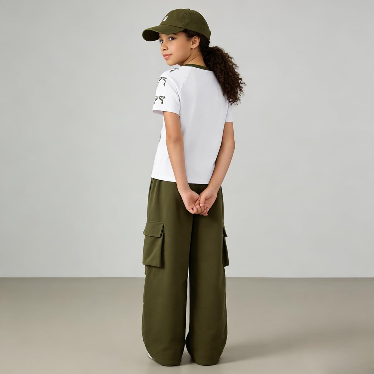 Tween Girls Clothes Short Sleeve Graphic T-Shirt Top + Cargo Pants 2pcs Outfit Set, Size 7-15Years Green 8-9 Years image 6 of 6 B0G413481Q