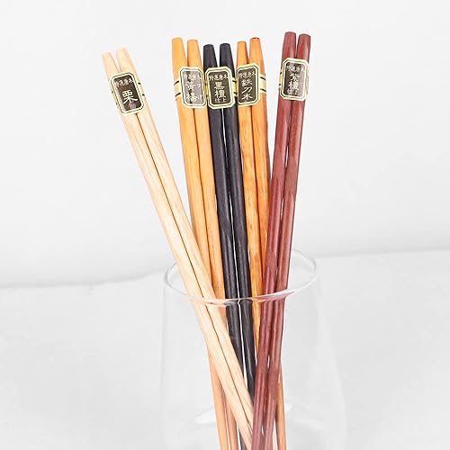 Miniatura 4 de Limoer Palillos reutilizables estilo japonés, juego de 5 pares de palillos de madera natural, estilo boj de regalo, 8.86 pulgadas