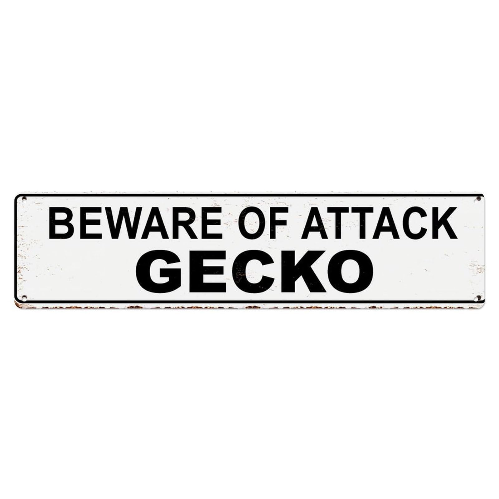 Beware Of Attack Gecko Metal Tin Sign Plaque