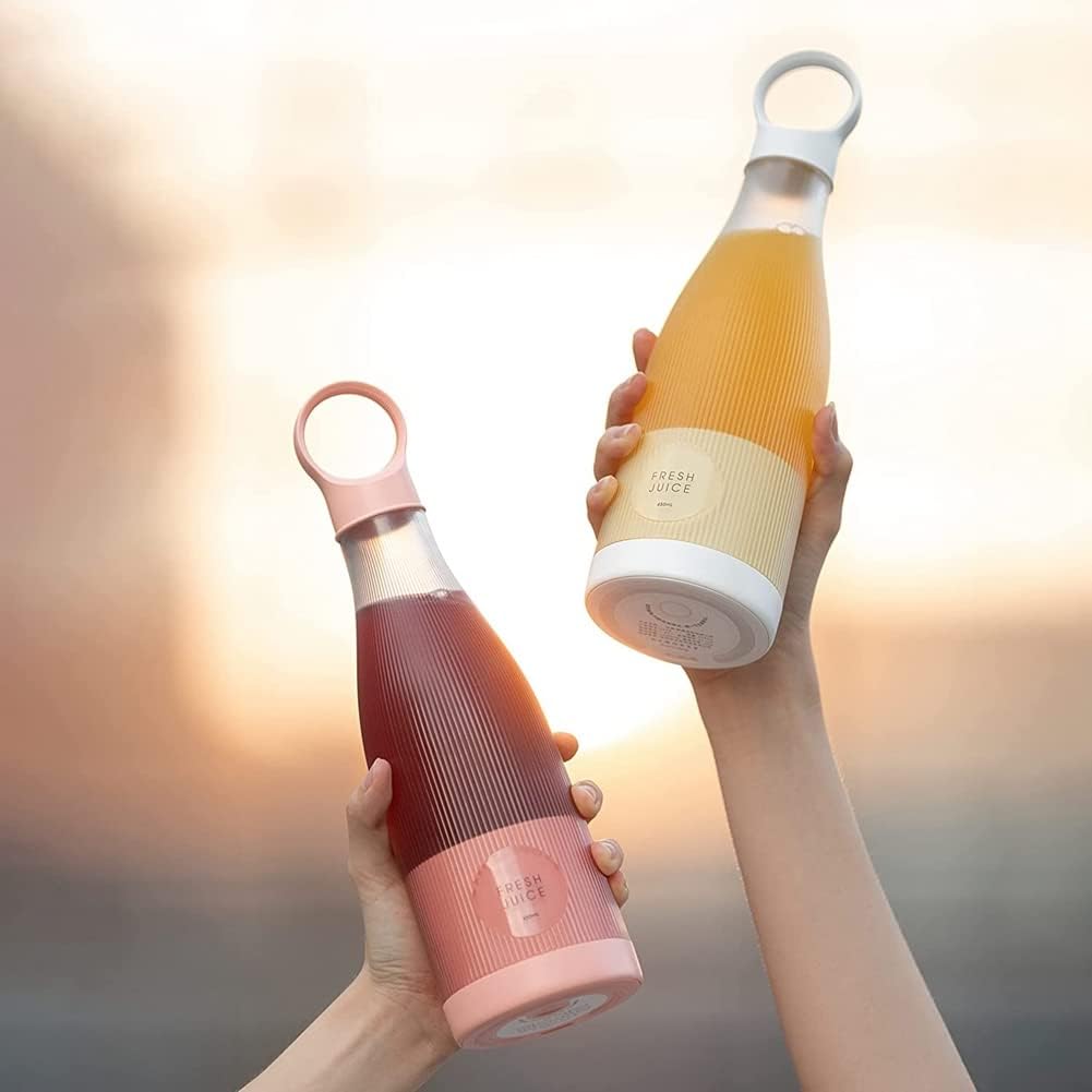 Portable Blender Small Blender Personal Travel Size Blender with Magnetic USB Rechargeable for Shakes and Smoothies A