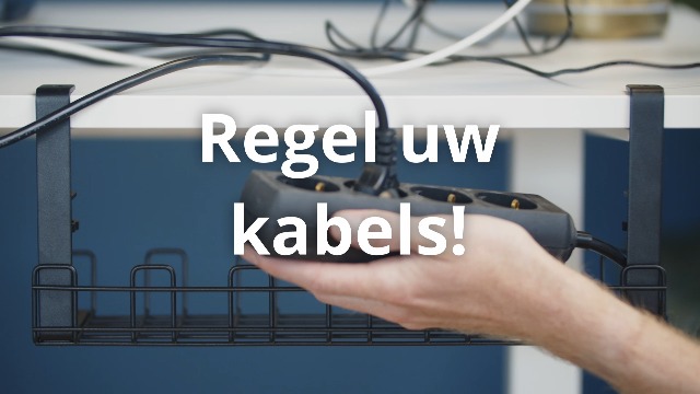 kabelmanagement bureau voor orde op het werk