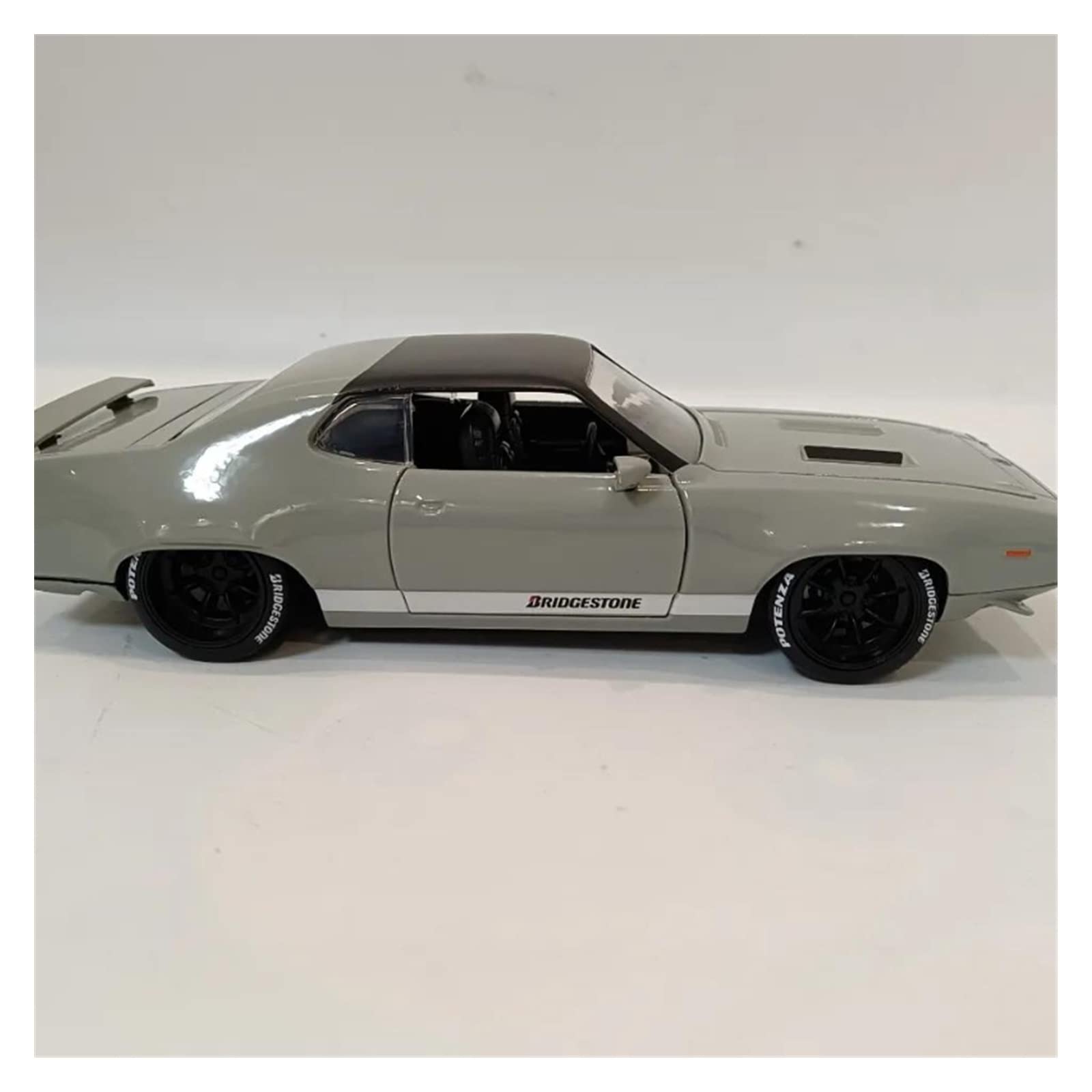 Amazon.co.jp: 1:24 プリムス GTX に最適 合金車モデルのおもちゃ