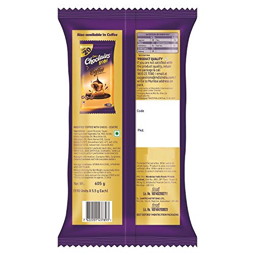 Image of Cadbury Chocobakes Choc Filled Cookies, 4 x 150 g + Cadbury Choclairs Gold Birthday Pack (110 Candies), 605 gm