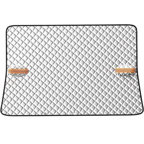Voiture protection pare-brise hiver pour des matins sans neige en montagne