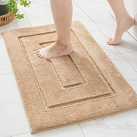 MIULEE Bath Mats Non-slip Shower Mat Rugs Soft and Absorbent Bathroom Mat Washable Carpet Machine Washable Bathroom Rug Suitable for Bath, Shower and Toilet 40x60 CM Camel Cover