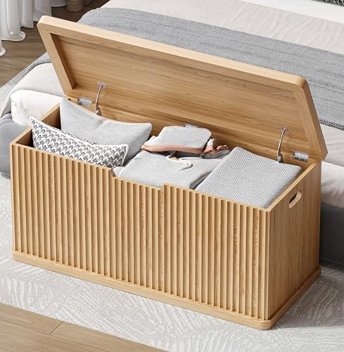 Akxomel 37.4 Fluted Storage Chest Wooden Storage Trunk 2 Safety Hinges Oak