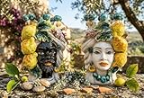 Ceramica siciliana lavorata e decorata a mano dai maestri ceramisti siciliani.