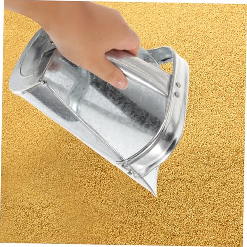 Pelle pour alimentation volaille et distribution de grain à la maison