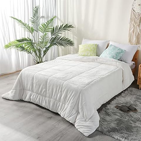 DOMDEC Luxurious Flannel Fleece Comforter with Plush Sherpa Back - Queen Size Faux Fur Blanket, Winter Warmth, Texture, Machine Washable (White) Cover
