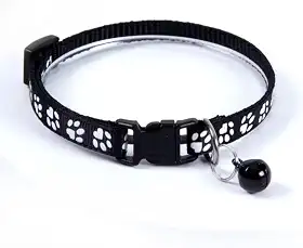 Coleira para Gato com Estampa de Patinhas, Preta com Branco, com Guizo