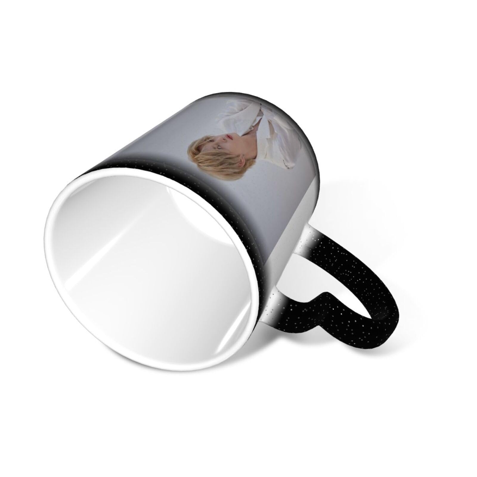 キムジェジュンのコーヒーカップ