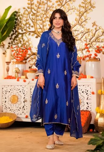 Image of Klosia Women Embroidery Solid Straight Kurta and Pant Set with Dupatta