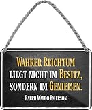 schilderkreis24 – Blechschild Schöner Spruch “Wahrer Reichtum.“ Deko Freude Glück Positiv Denken Leben Nachdenken Motivation Vintage Hängeschild Geschenkidee Geburtstag Weihnachten 18x12 cm
