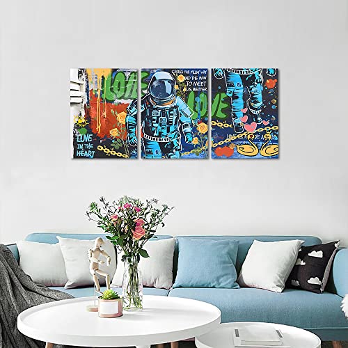 宇宙飛行士キャンバスプリント壁アートセット インスピレーションポスター 抽象的でカラフルなグラフィティアートプリント キャンバスアートワーク ホームデコ リビングルーム ベッドルーム ファミリールーム装飾 フレーム入り すぐに掛けられます - 60X28インチ [4]