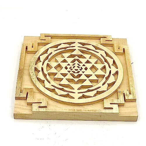 SS Shriparni Shreeparni Shri Yantra Wooden Material which Godess Lakshmiji Likes