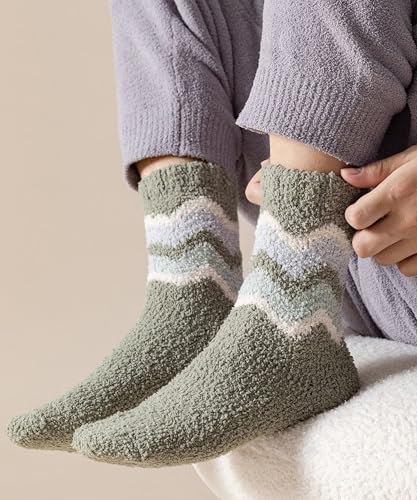 JAMES FIALLO Men’s 3-Pairs Cozy Fuzzy Socks Warm Winter Soft Fluffy Sleep Cabin Slipper Socks (Size 10-13)4