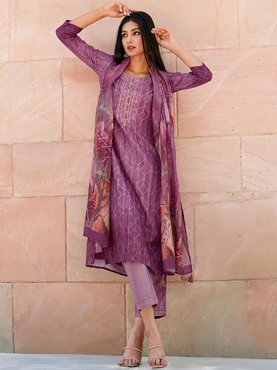 Image of Libas Gerua Embroidered Silk Blend Straight Kurta With Trousers and Dupatta