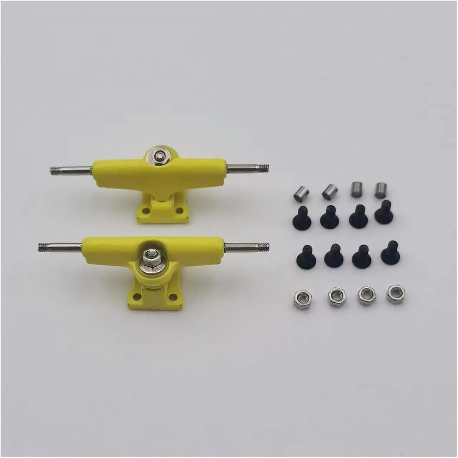4-piece 32mm Basic Fingerboard Bracket Set, Suitable for Fingerboard Skateboard Toys.(Yellow)