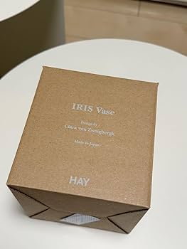 Amazon.co.jp: HAY Iris Vase S Grey フラワーベース 花瓶 収納