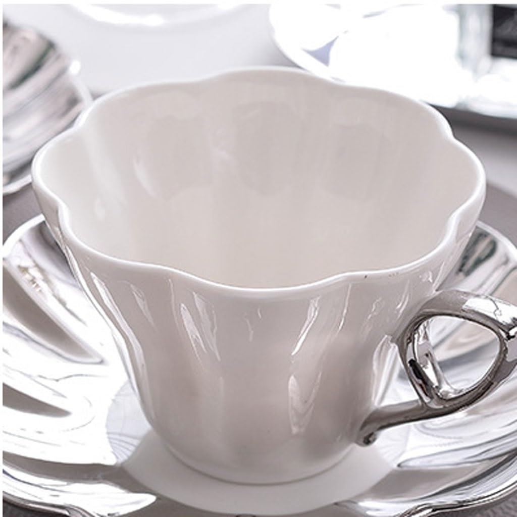 Kubki Zestaw Ceramicznych Filiżanek Do Kawy i Spodków Prosty Styl Projekt Ceramiczny Kubek Na Wodę Zestaw Filiżanek Popołudniowej Herbaty Kubek Kubek do picia (C)